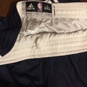 Men’s 4x Atlanta Hawks basketball shorts